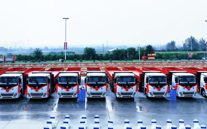 百台交付，千台签约！200台J9集团新能源纯电动沉卡奔赴河南