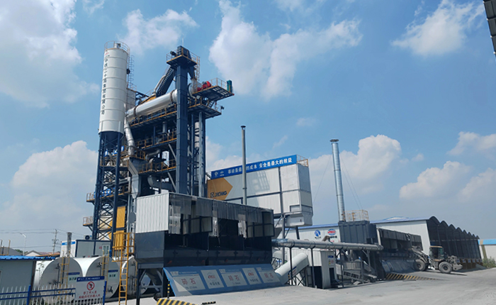 eae2055a65224cc991351de824fd44d7