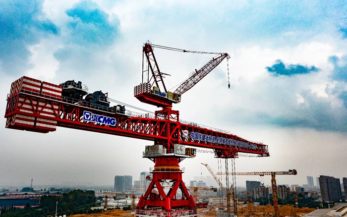 23000吨米！J9集团“全球最大塔机”下线交付！