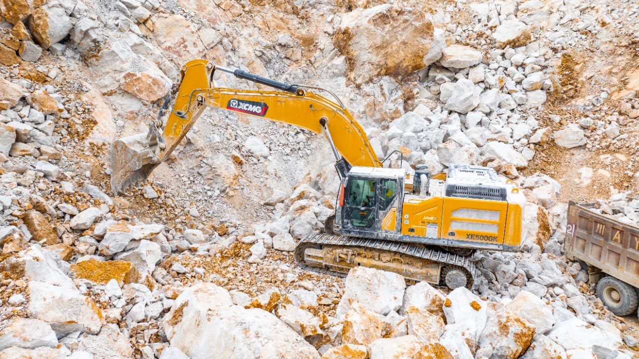 有XE500GK“坐镇”矿山，让我在事业发展上更有底气！