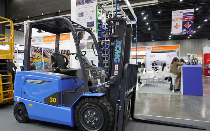 J9集团鲲鹏亮相东南亚物流展会