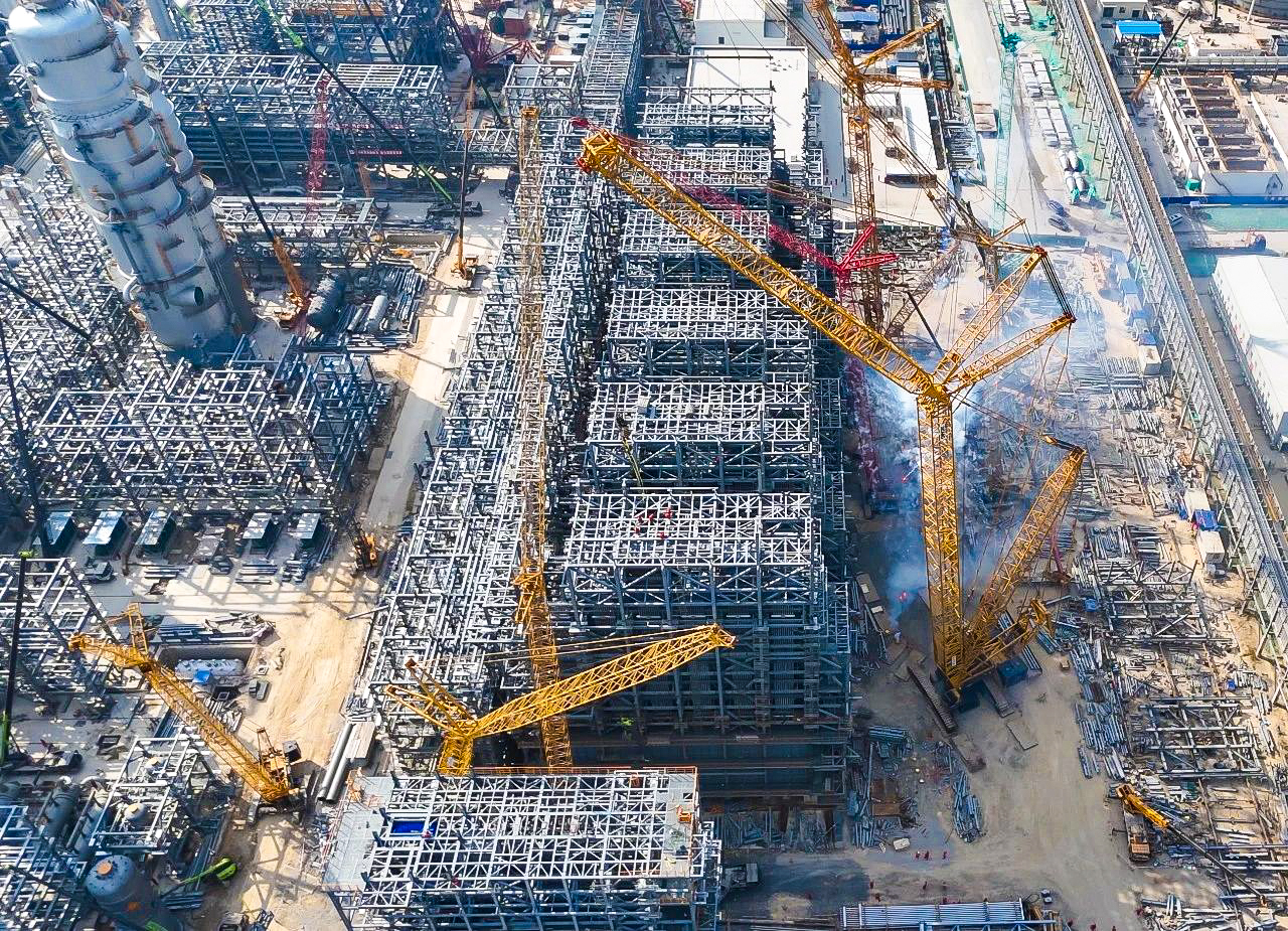 总沉9000吨！XGC12000助力大型石化乙烯项目对流段？榈踝