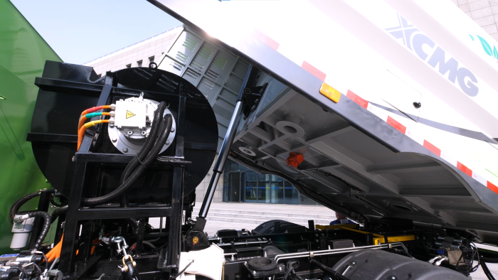 0e8361e8b1b542a2bf43a3a76cda41d9