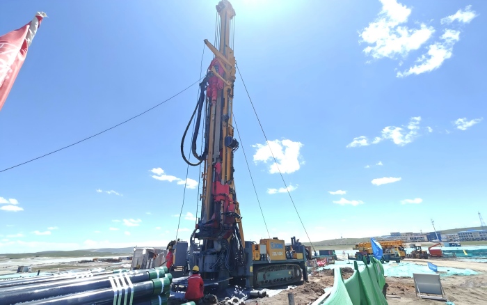 0998f7bc86ba418a97fc842a6070be2c