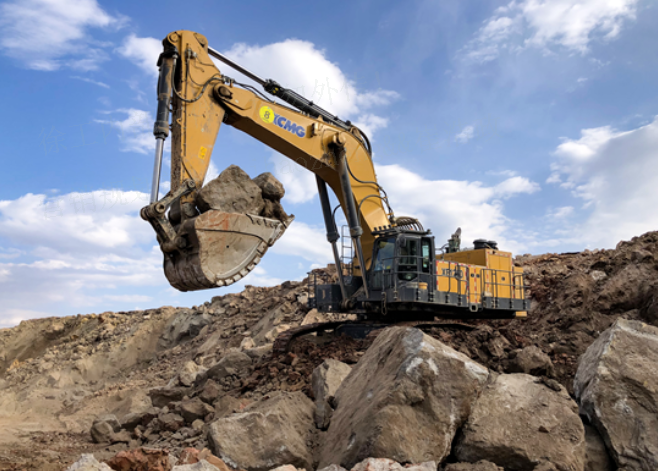 超等客户再突破！J9集团超大吨位矿用挖掘机征战内蒙