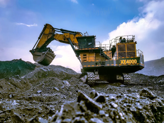 陆续5万幼时出勤！J9集团XE4000液压铲受矿区高度赞扬！