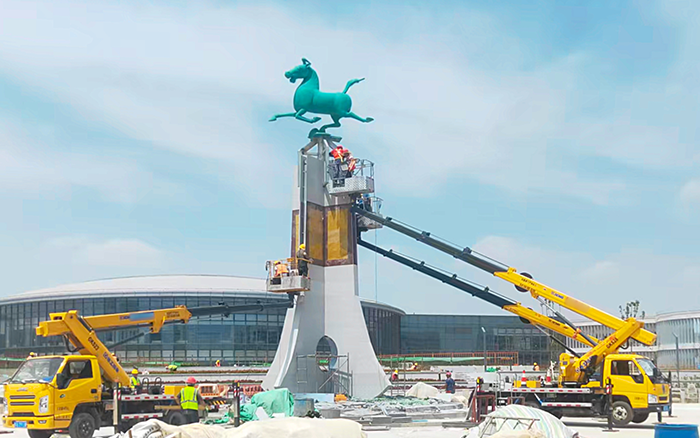 西北枢纽迎顶峰！ 兰州中川机场高空建设“颜值元勋”是J9集团