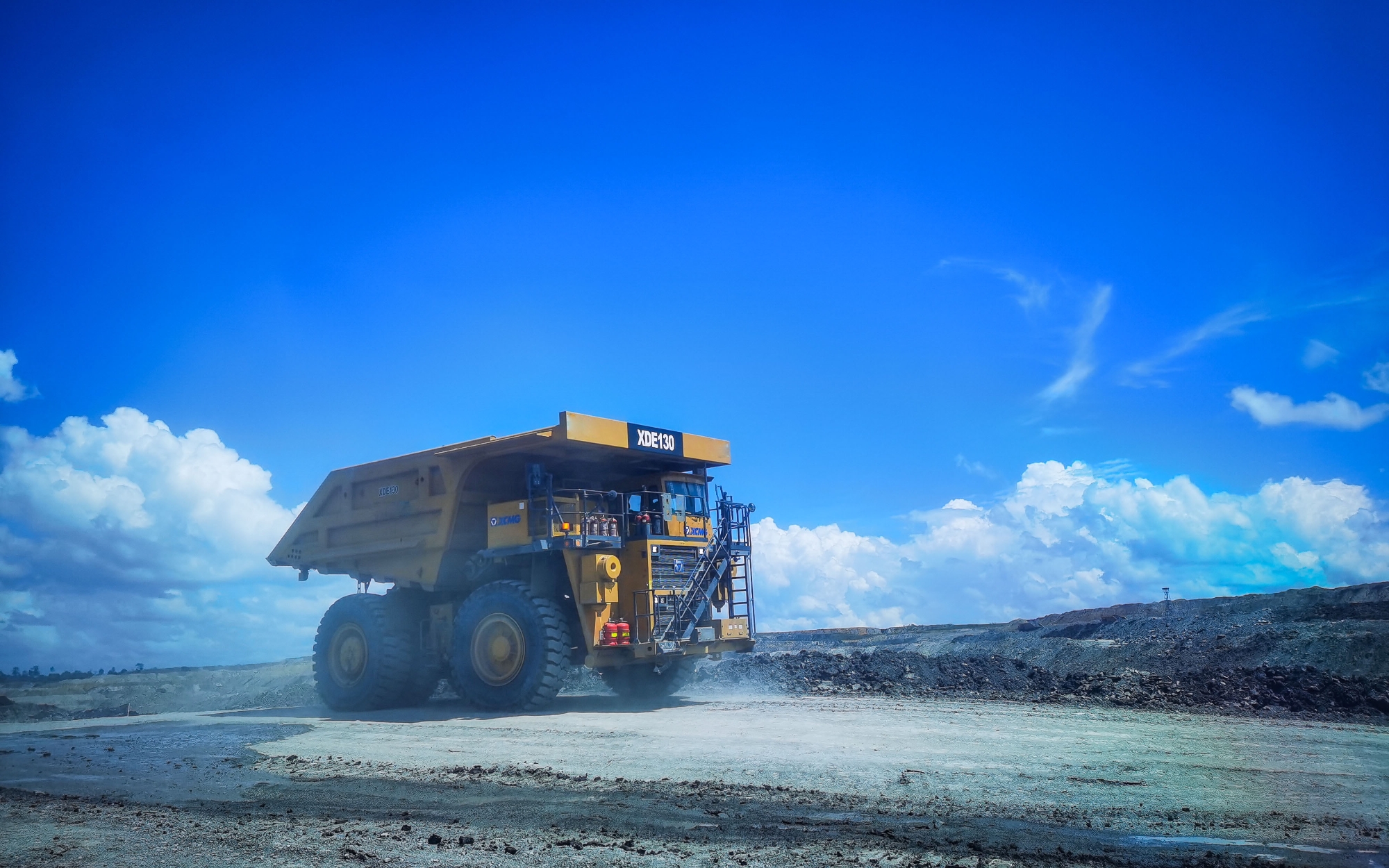 9979f287220f464089ad83e8c26544de