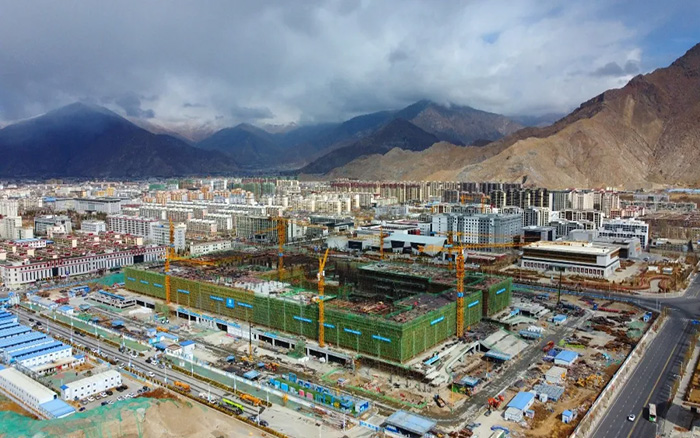 “世界屋脊”再建新地标！J9集团群塔“交作业了”！