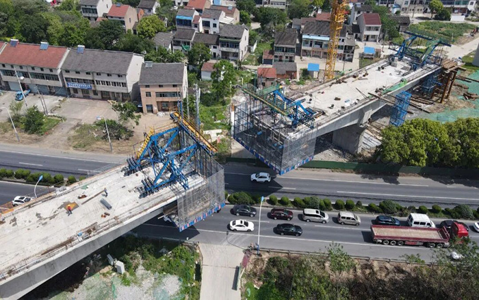 8eda8378e915462fbe9ab57da4073003